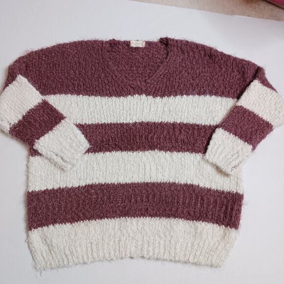 Altar'd State Fuzzy Striped Popcorn Sweater NWOT - Picture 4 of 6
